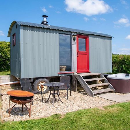 The Big Cwtch Shepherd'S Hut Kidwelly Esterno foto